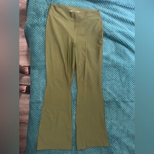Old Navy Flared Leggings